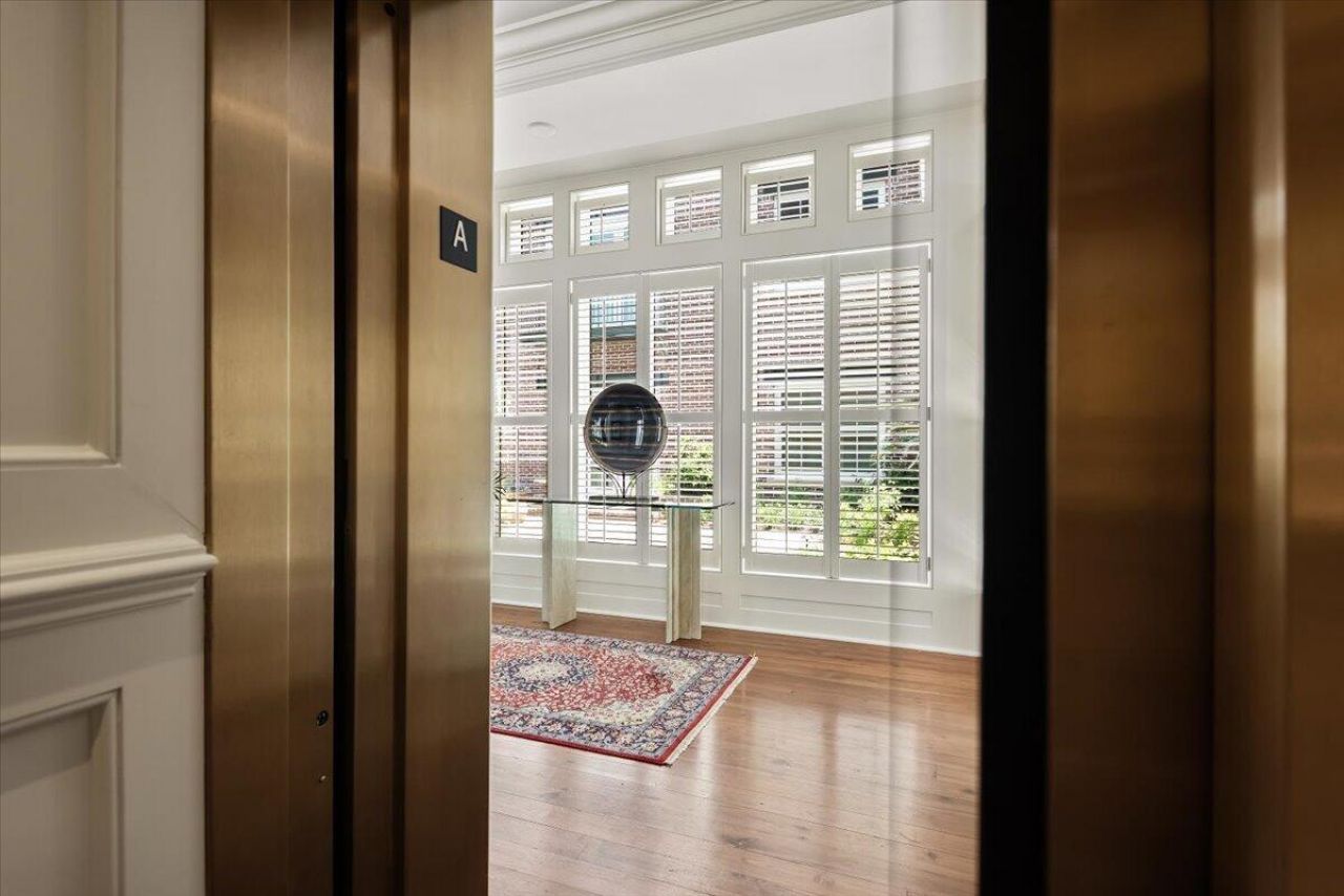 32 Prioleau Street Photo 6