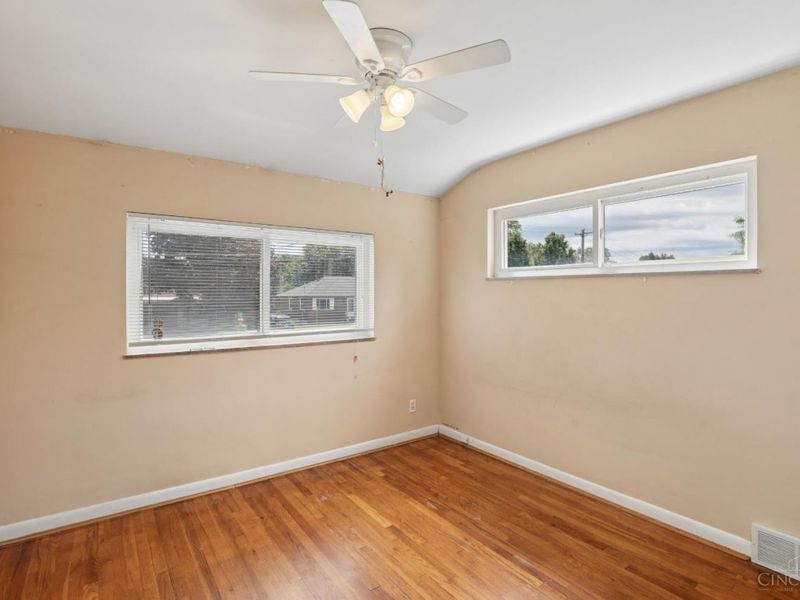 5646 Lawrence Road, Green Township, OH 45248 Photo 23