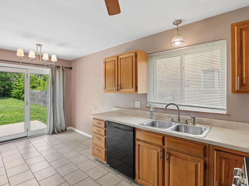 5646 Lawrence Road, Green Township, OH 45248 Photo 9