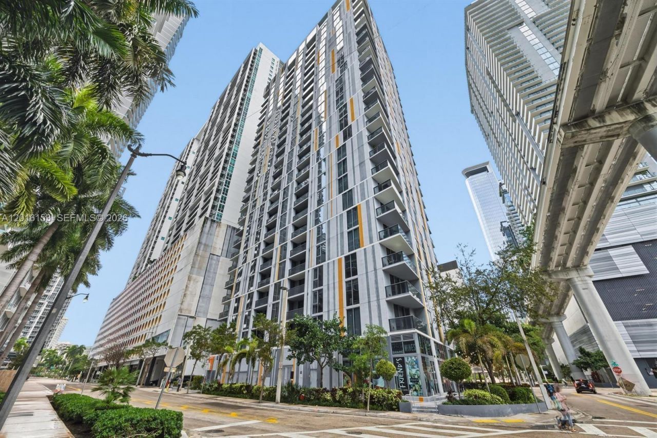 31 SE 6th St , Unit 1904, Miami, FL 33131 Photo