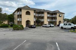 4102 Pinehurst Circle  photo 4