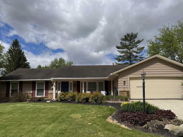 4820 Oak Mast Trail, Fort Wayne, IN 46804