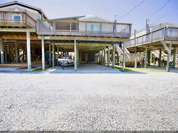 109 Tahiti East Lane, Grand Isle, LA 70358