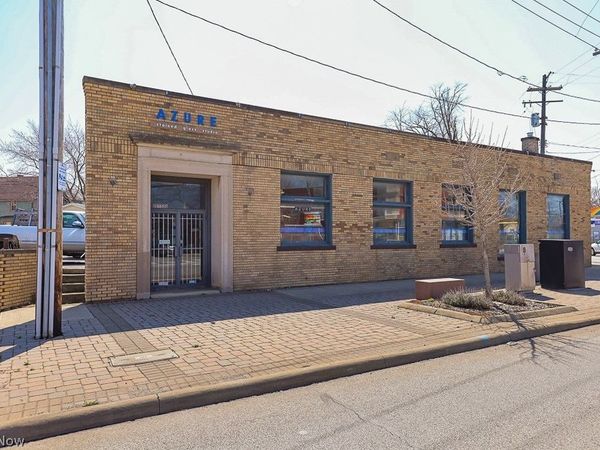 15602 Waterloo , Cleveland, OH 44110