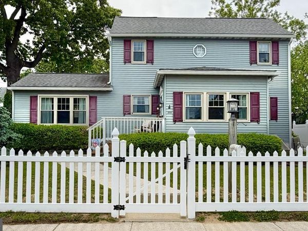 200 N OAK AVENUE, NATIONAL PARK, NJ 08063