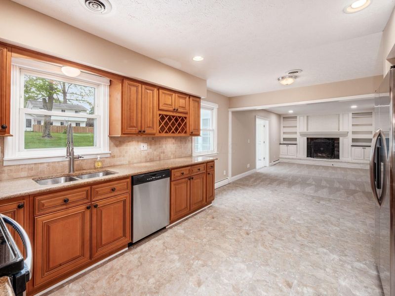 233 Devon Road , Delaware, OH 43015 Photo 14
