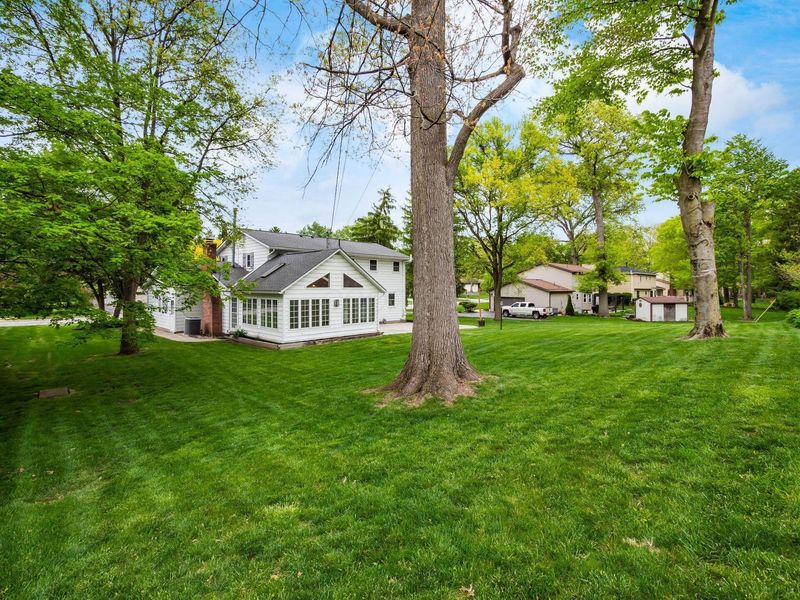 233 Devon Road , Delaware, OH 43015 Photo 4