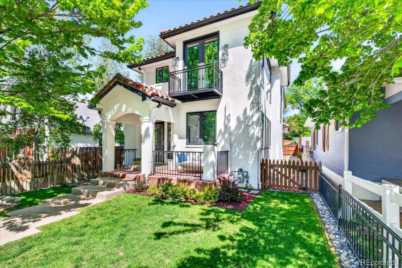 1634 S Emerson Street, Denver, CO 80210 Main Photo