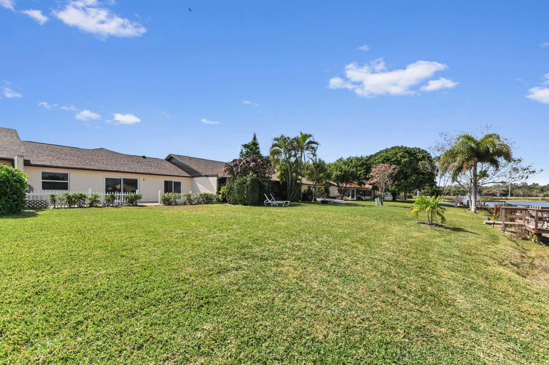 8515 Lake Point Court, Lake Worth, FL 33467 Photo
