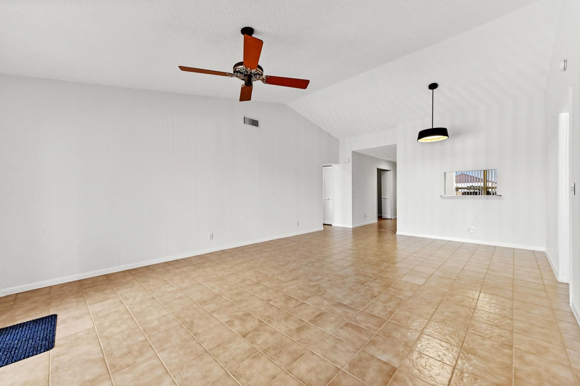 8515 Lake Point Court, Lake Worth, FL 33467 Photo
