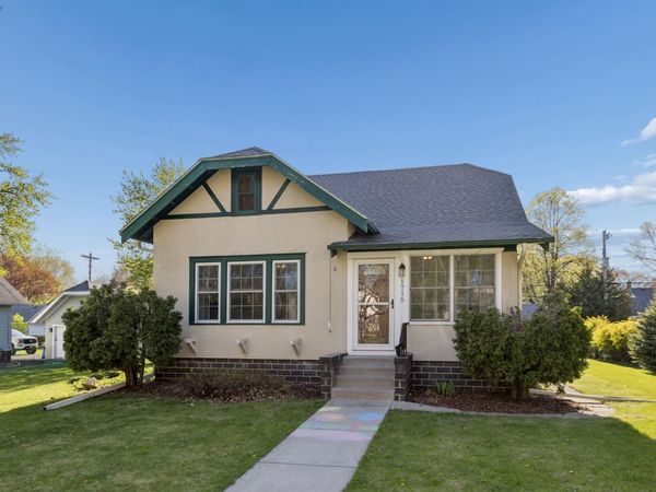 1715 Greeley Avenue N, Glencoe, MN 55336