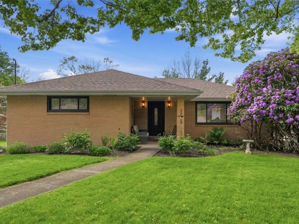 9133 S Irwin Ave, Pittsburgh, PA 15237