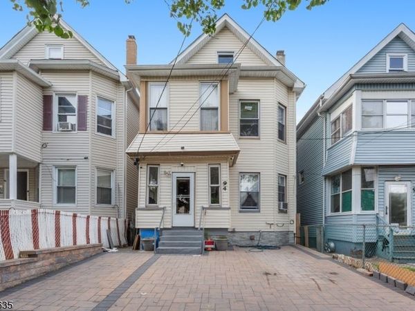94 Summer St, Passaic, NJ 07055