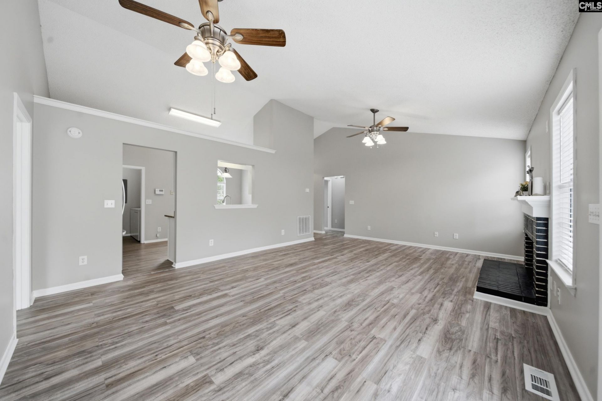 9 Cobblestone Court Photo 6