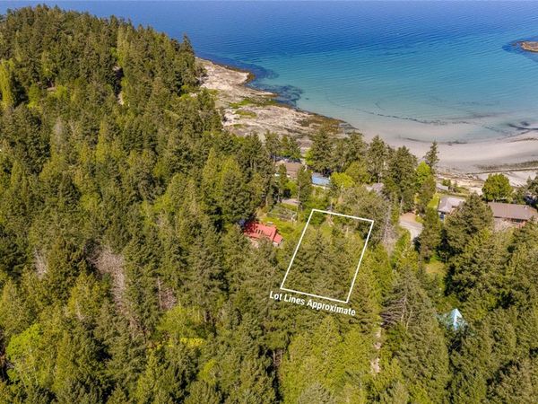 7690 Anderson Dr , Hornby Island, BC V0R 1Z0