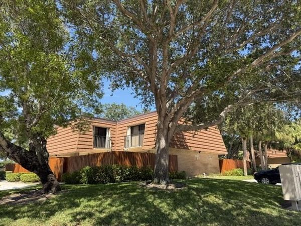 3013 30th Court, Jupiter, FL 33477