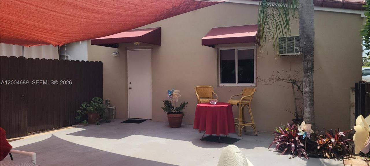 Please Call For Address, South Miami, FL 33143 Photo