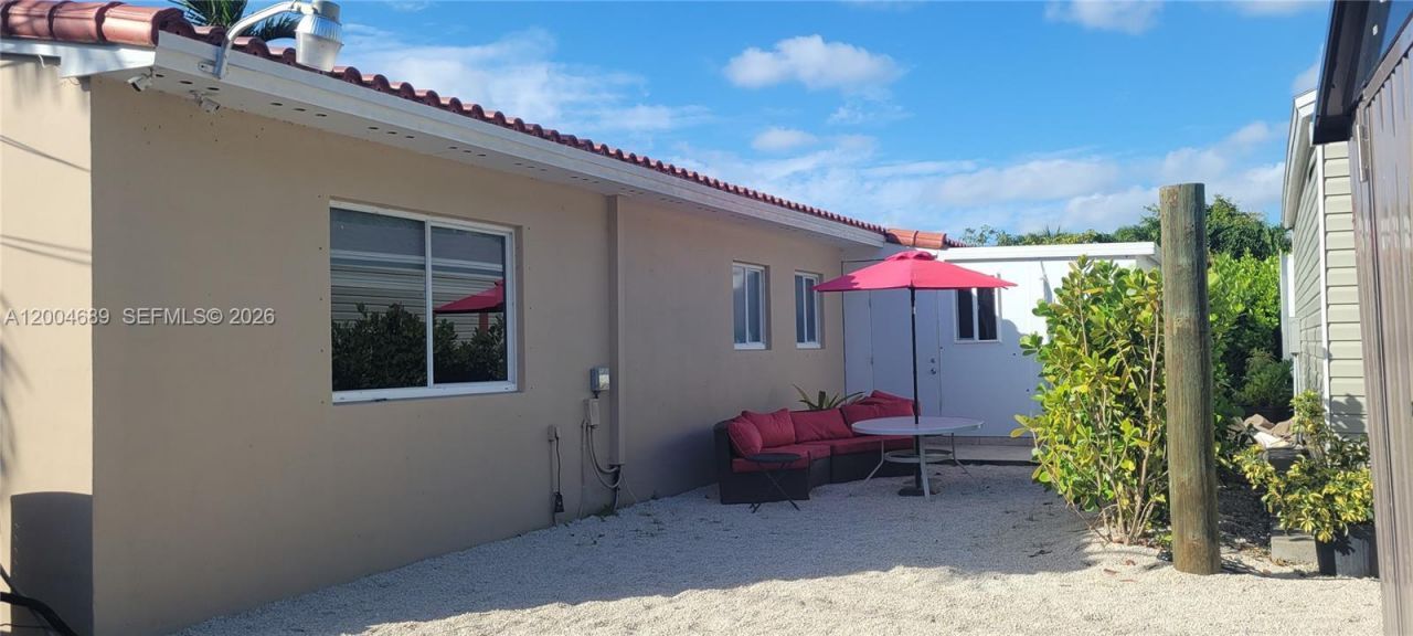 Please Call For Address, South Miami, FL 33143 Photo