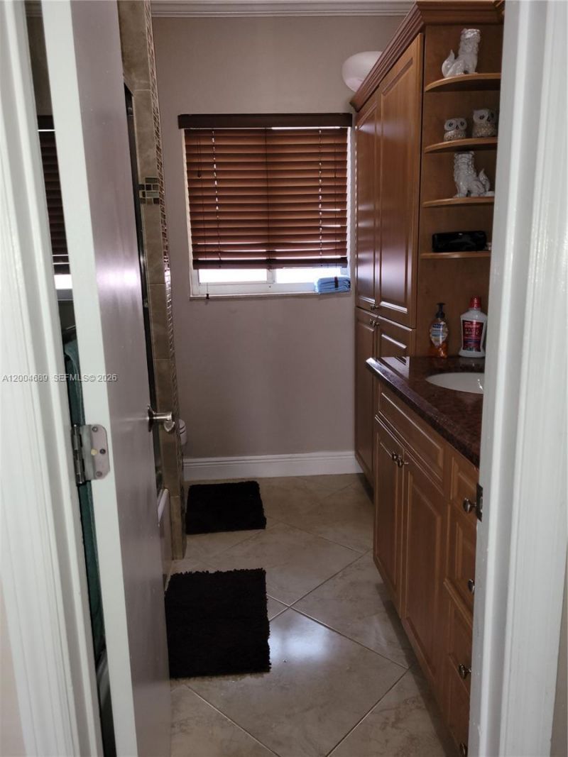 Please Call For Address, South Miami, FL 33143 Photo