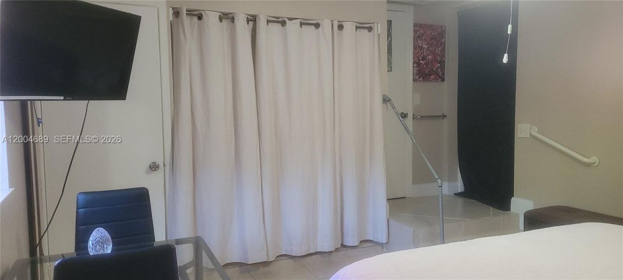 Please Call For Address, South Miami, FL 33143 Photo
