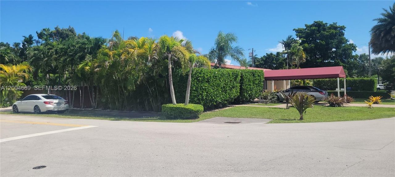 Please Call For Address, South Miami, FL 33143 Photo