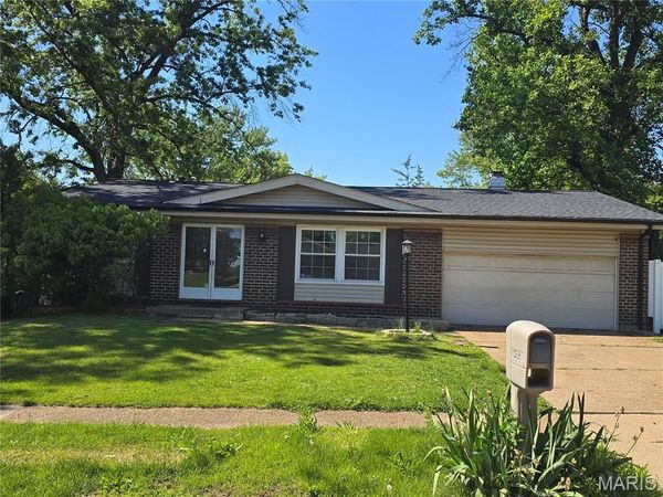 4303 Caracalla Drive, Florissant, MO 63033