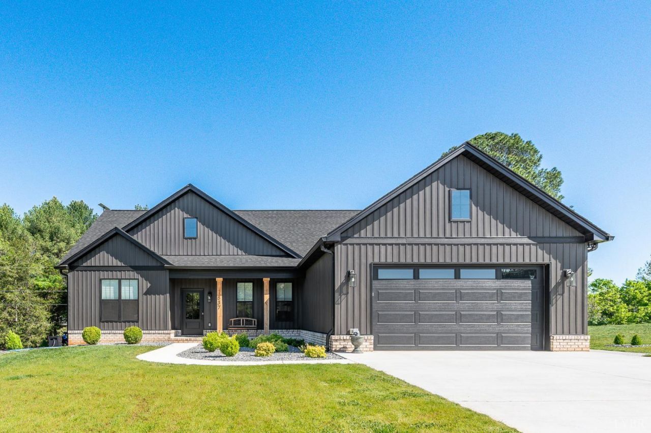 1837 Wingfield Drive, Goode, VA 24556
