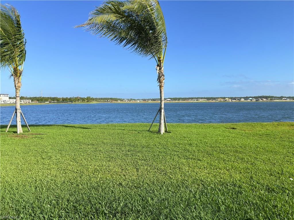 9077 Wisteria Way, Naples, FL 34114 Photo