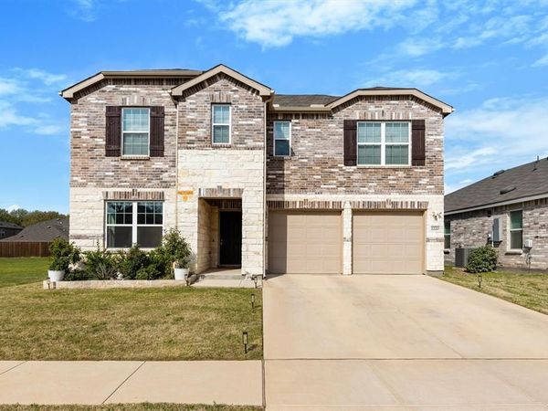 2220 Village Creek Lane, Denton, TX 76208