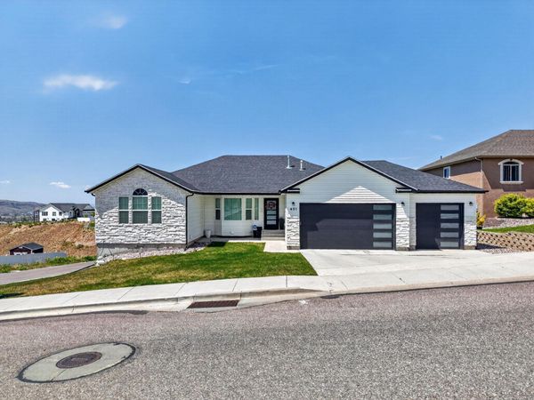 451 Vista, Pocatello, ID 00000