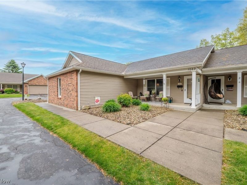 7062 West Boulevard, Unit 1, Boardman, OH 44512 Photo 1