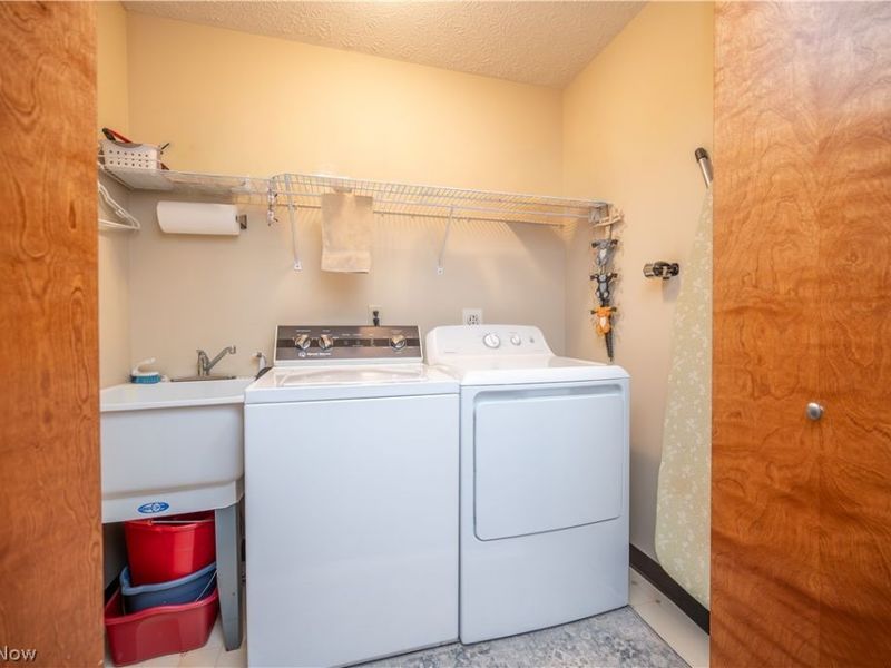 7062 West Boulevard, Unit 1, Boardman, OH 44512 Photo 26
