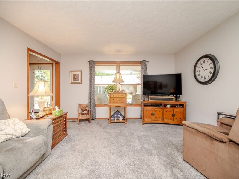 7062 West Boulevard, Unit 1, Boardman, OH 44512 Photo 6