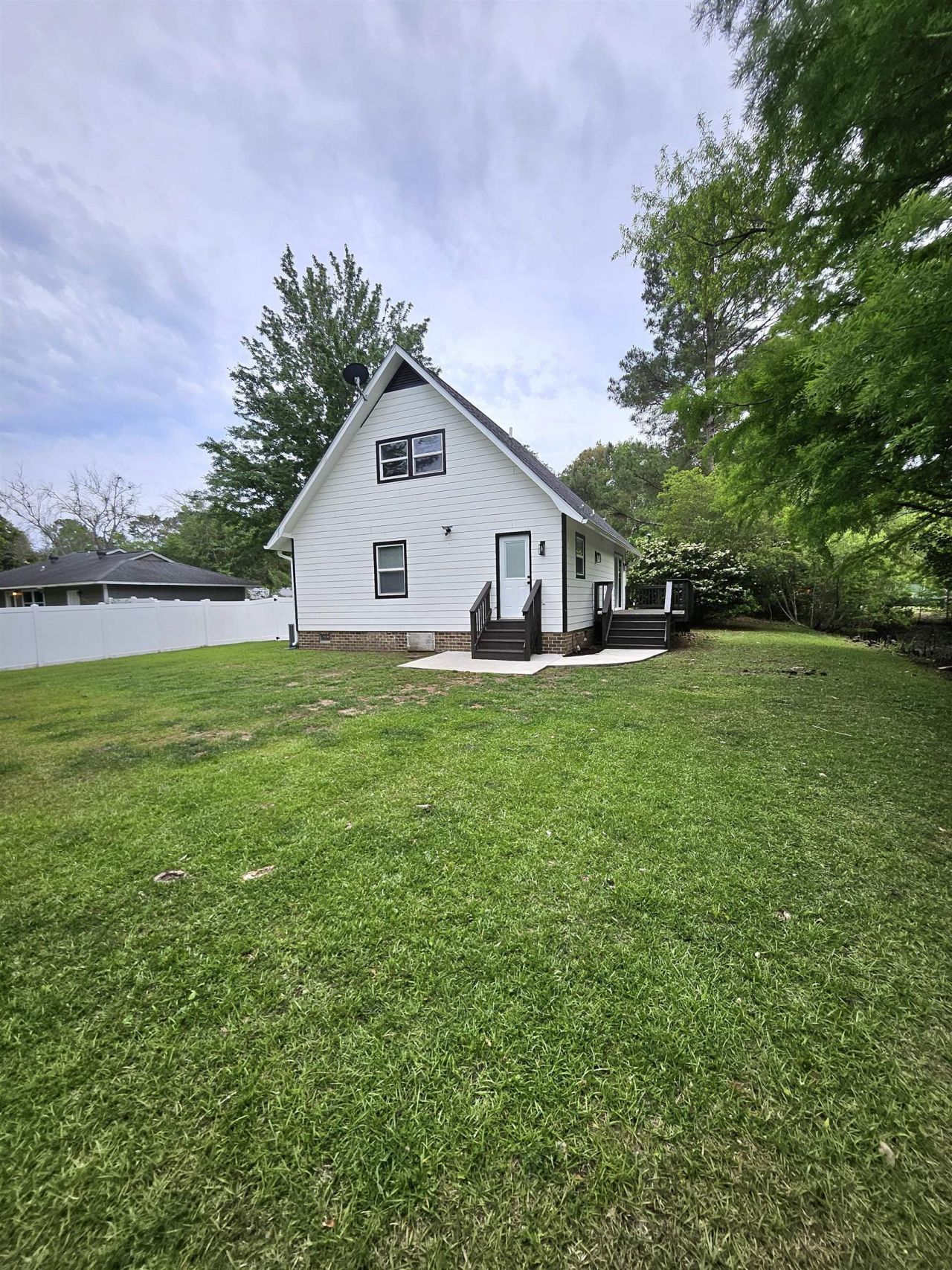 118 Pinecrest Rd. Photo 5