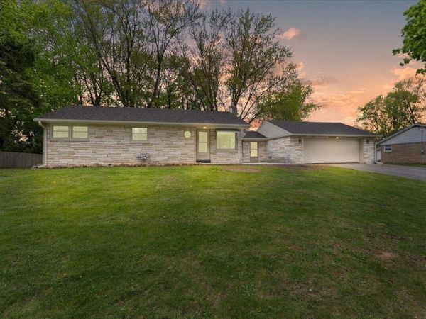 N69W13409 Harding DRIVE, Menomonee Falls, WI 53051
