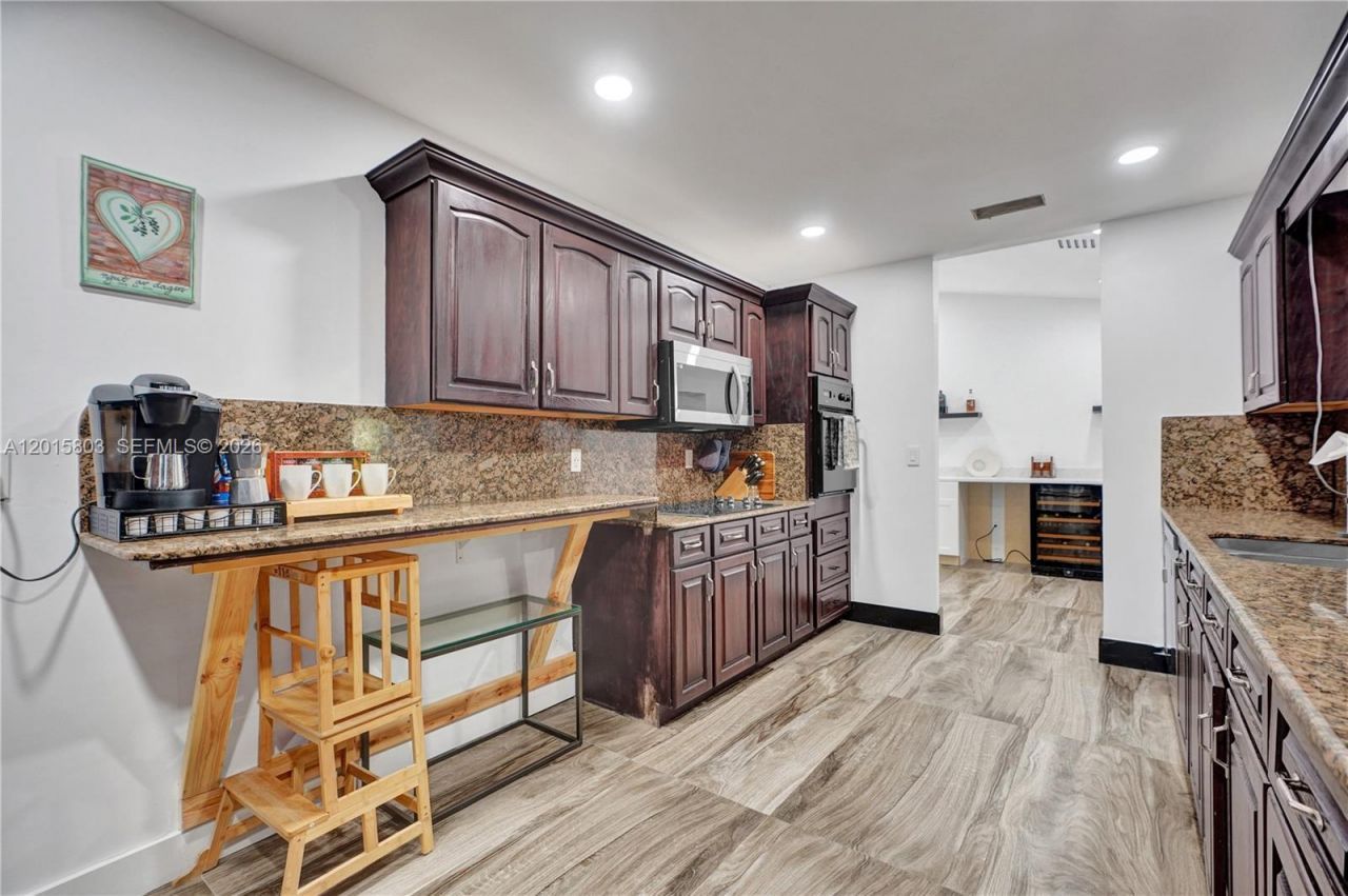 9750 SW 211th St, Unit 9750, Cutler Bay, FL 33189 Photo