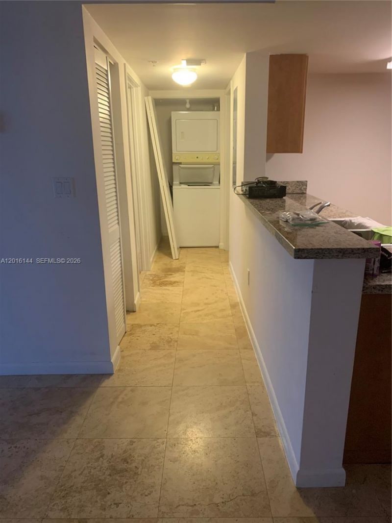 1555 N Treasure Dr, Unit 506, North Bay Village, FL 33141 Photo