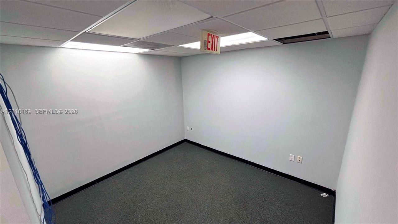 2740 E Oakland Park Blvd , Unit 206, Fort Lauderdale, FL 33306 Photo