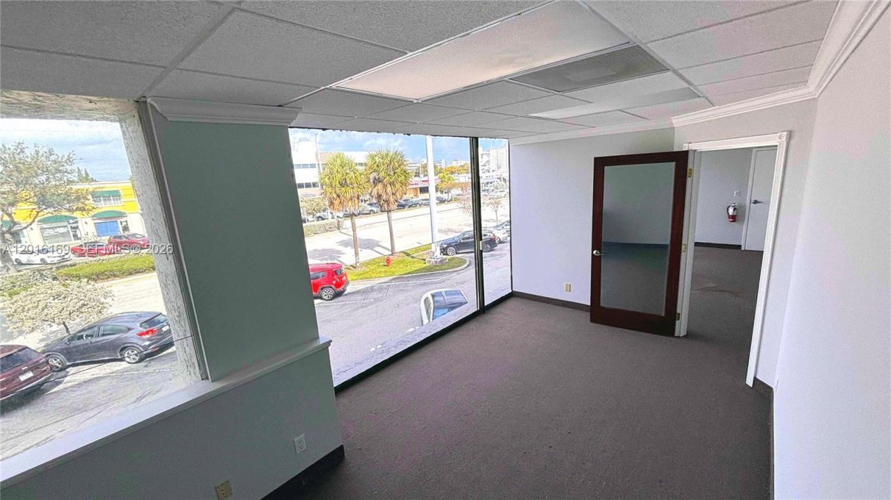 2740 E Oakland Park Blvd , Unit 206, Fort Lauderdale, FL 33306 Photo