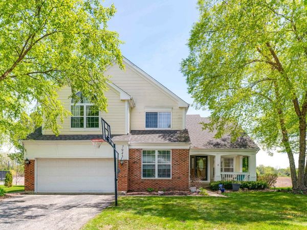 7943 Dada Drive , Gurnee, IL 60031