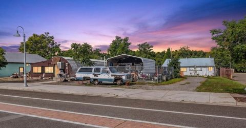 7921 State Highway 99e, Los Molinos, CA 96055 Photo
