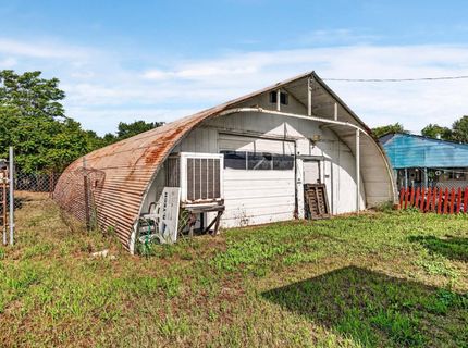 7921 State Highway 99e, Los Molinos, CA 96055 Photo