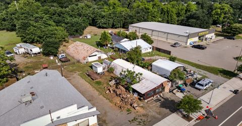 7921 State Highway 99e, Los Molinos, CA 96055 Photo