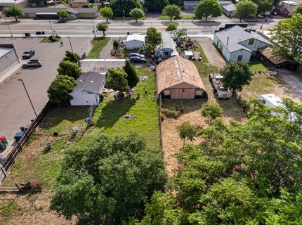 7921 State Highway 99e, Los Molinos, CA 96055 Photo