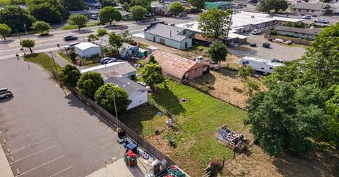 7921 State Highway 99e, Los Molinos, CA 96055 Photo