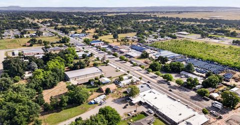7921 State Highway 99e, Los Molinos, CA 96055 Photo