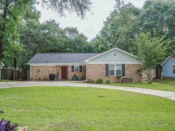 3241 Earl Drive, Tallahassee, FL 32309