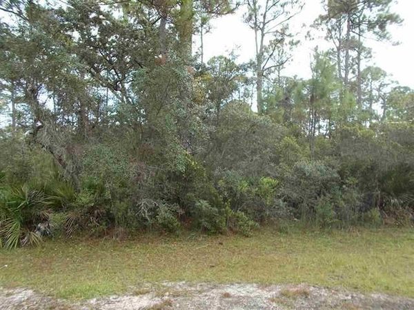27 Piper Lane, Unit -, Panacea, FL 32346