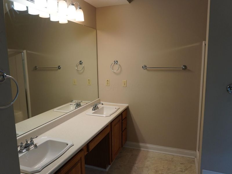 6263 Presidential , Columbus, OH 43231 Photo 31