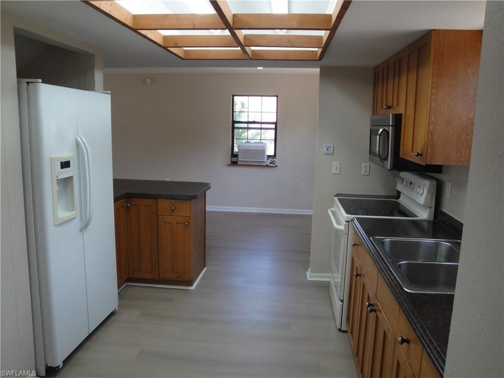 279 Hubbard Ave , North Fort Myers, FL 33917 Photo